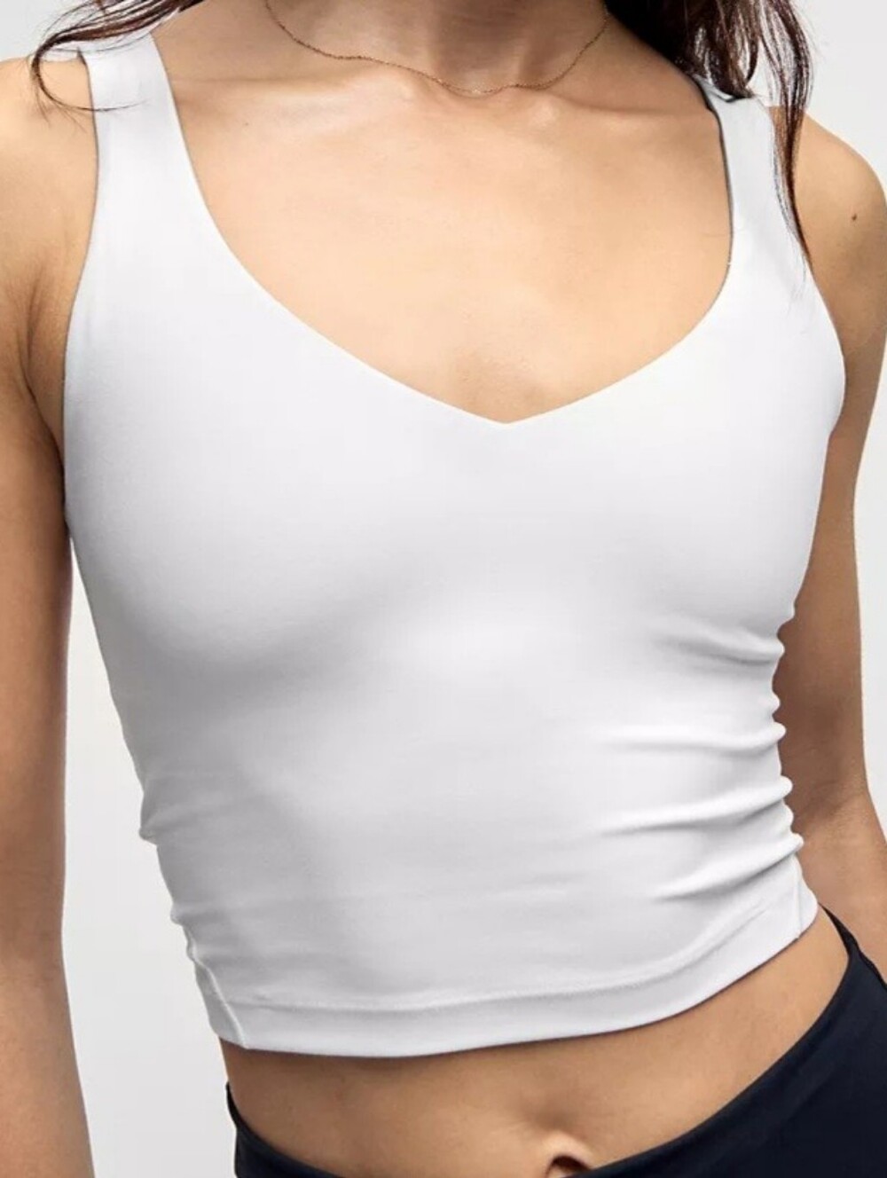 lululemon Align™ Tank Top White Size 4. LW1DUDS A/B Cup